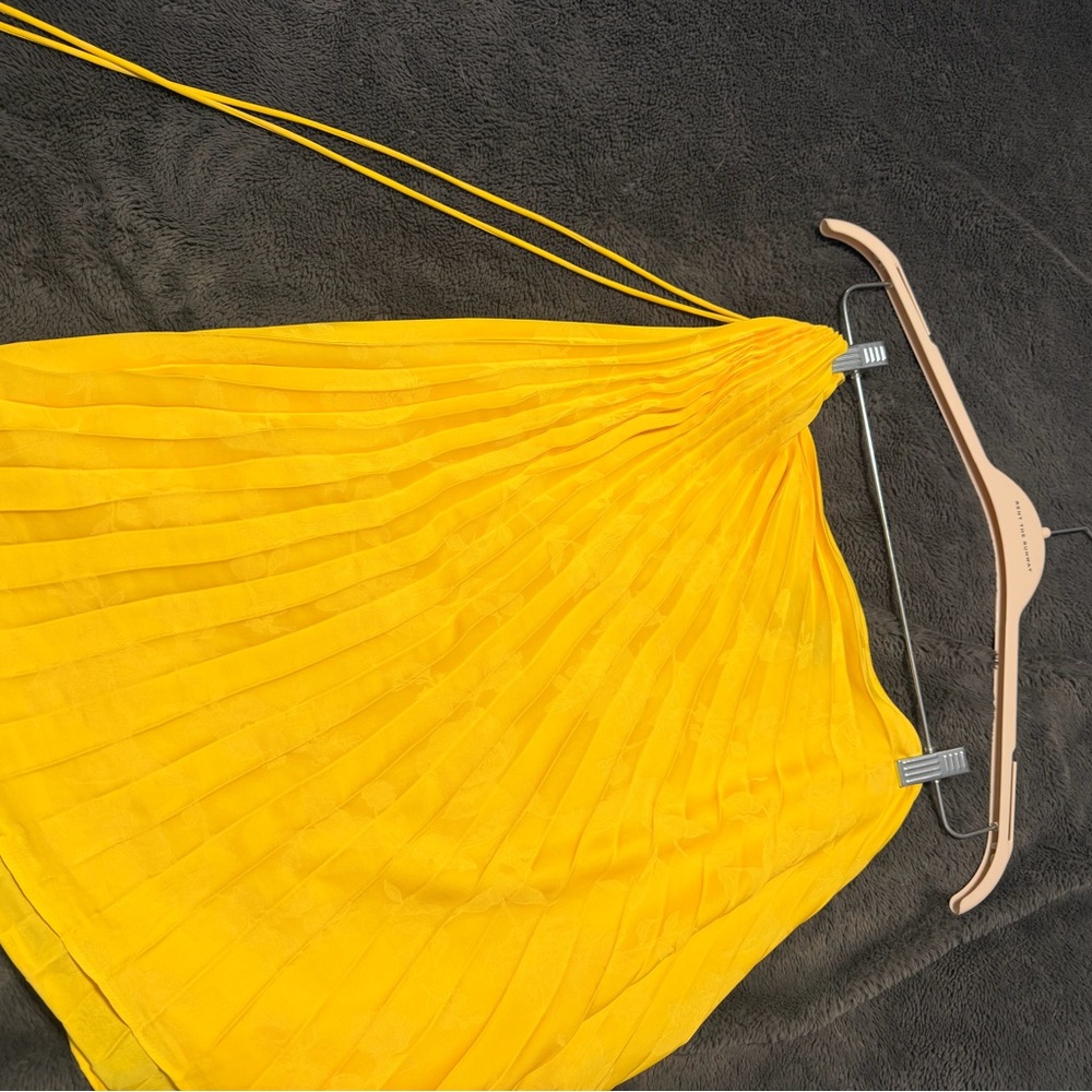 Banana Republic Yellow One-shoulder Tank Top - Picture 2 of 5